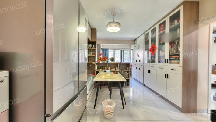 和兴苑二手房实景图