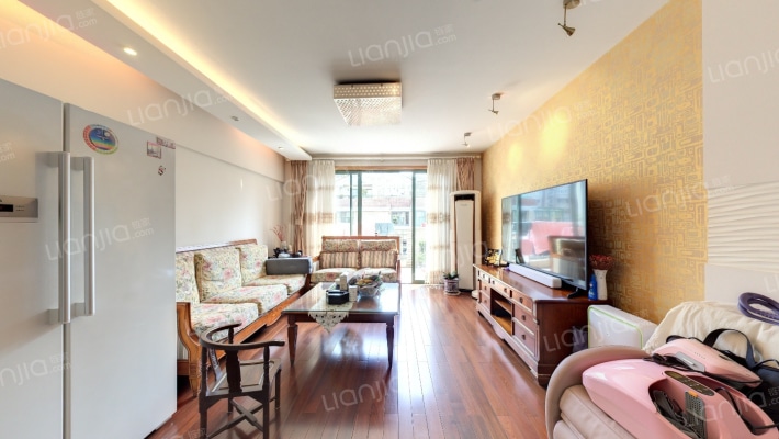 北美公寓二手房实景图