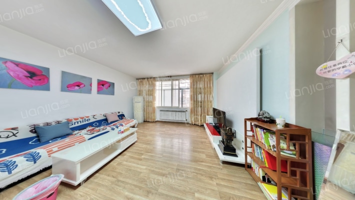 汽贸家属院二手房实景图