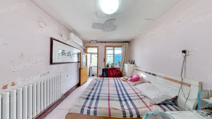 凤凰山路街二手房实景图