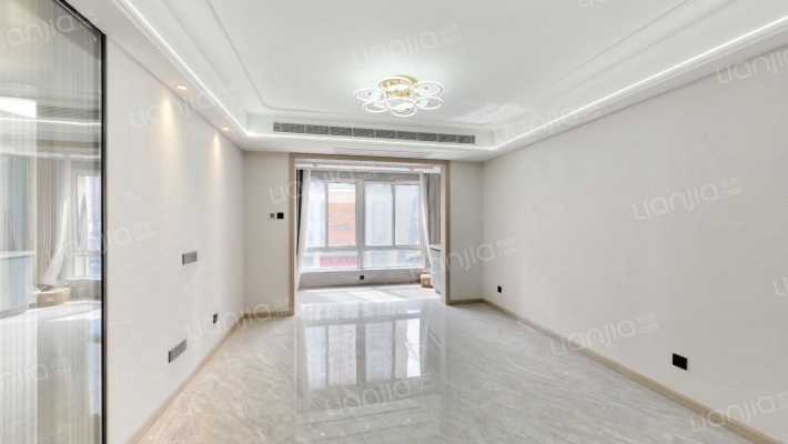 广泽逸然居二手房实景图