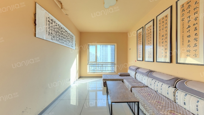 鑫铁大厦二手房实景图