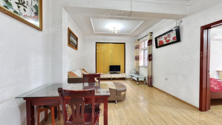 利加华庭二手房实景图