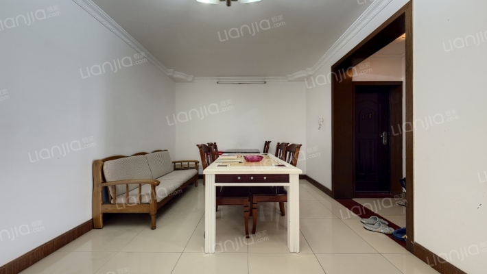 新苑小区一区二手房实景图