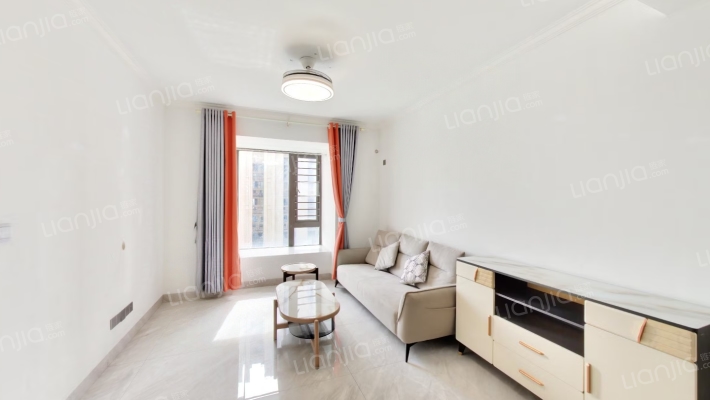 融信·铂悦湾二手房实景图