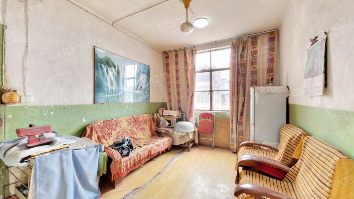 泰乐小区二手房实景图