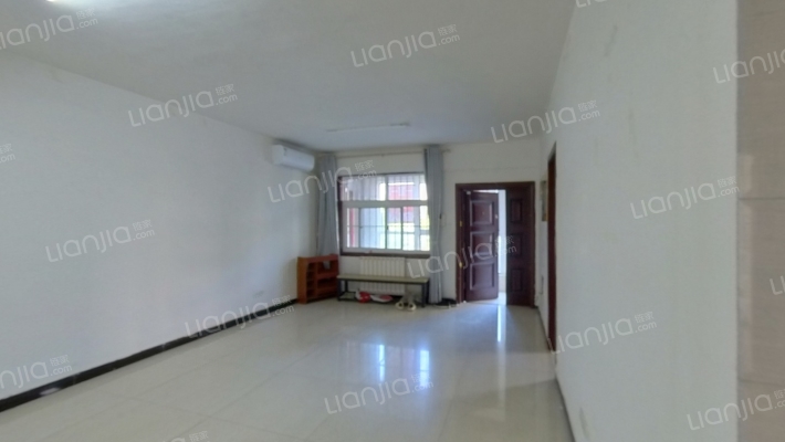 碧水蓝天二手房实景图