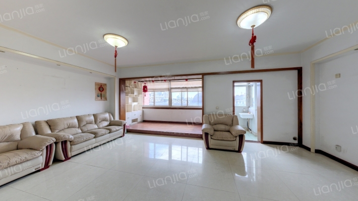 三经路47号附1号二手房实景图