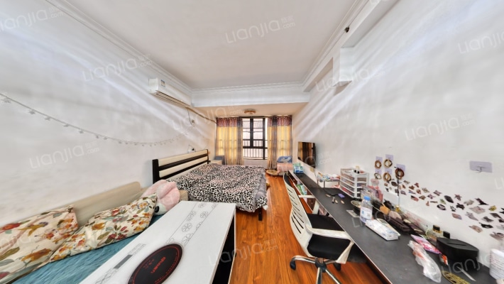 东岸城邦二手房实景图