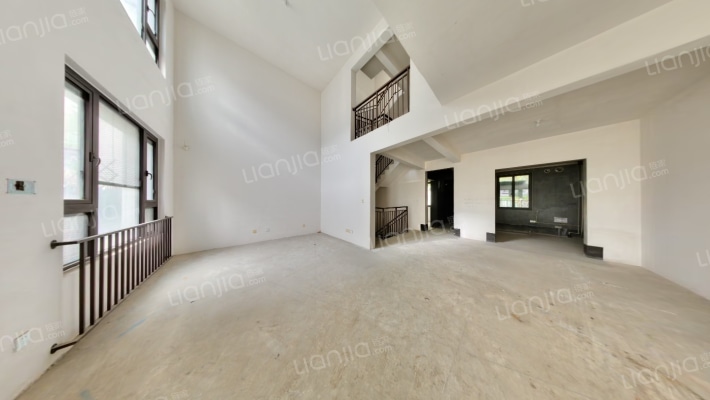 万科金新城大都会二手房实景图