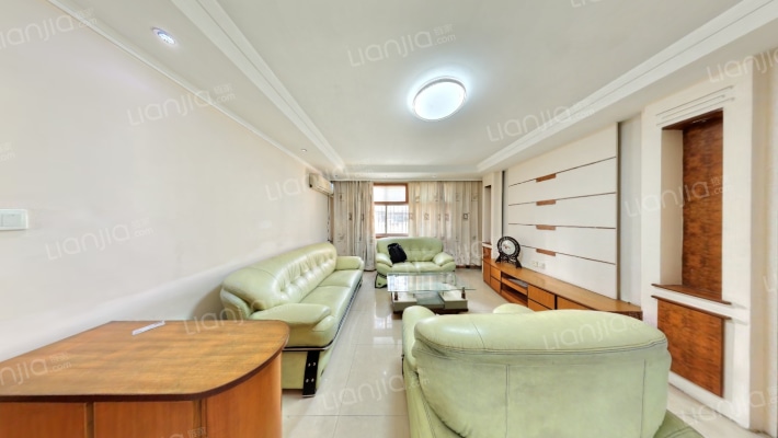 良运花园二手房实景图