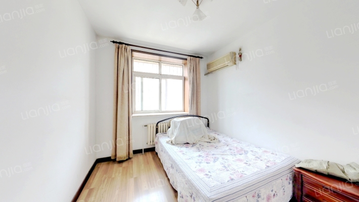 岩峰南里二手房实景图