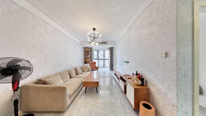 招商依云曲江二手房实景图