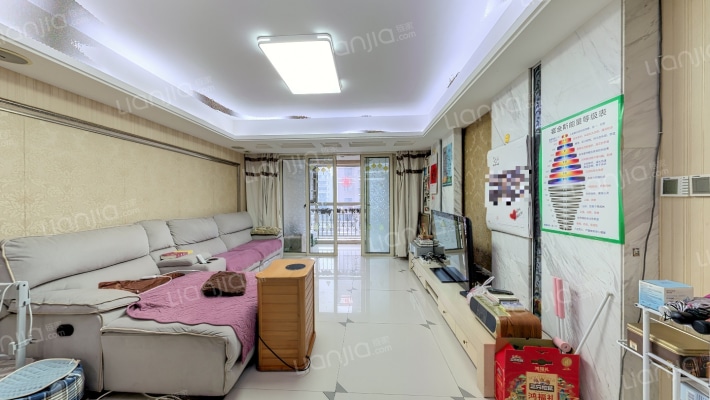 树客国际公寓二手房实景图