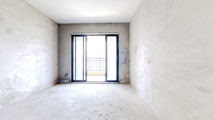 深东新锐二手房实景图