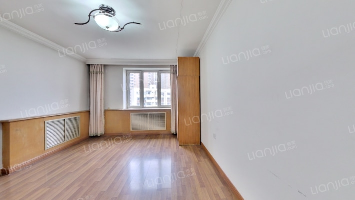 花场小区二手房实景图