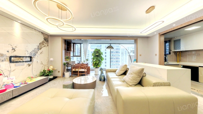 金地鹏达峯范二手房实景图