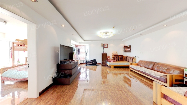 克莱斯特国际花园二手房实景图