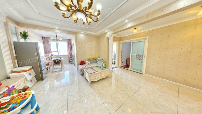 五龙湾府东天地二手房实景图