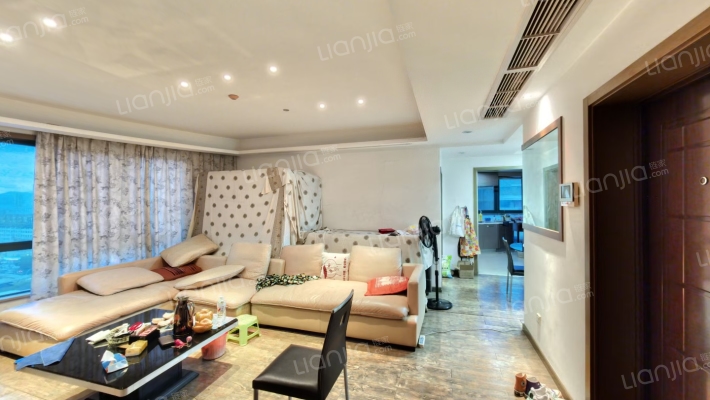 中楠国际广场二手房实景图