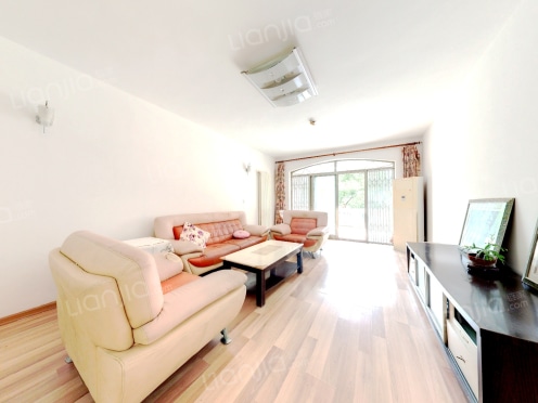 整租·建飞花园二期 3室2厅 错层 南/北