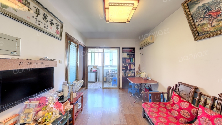 城守前新村二手房实景图