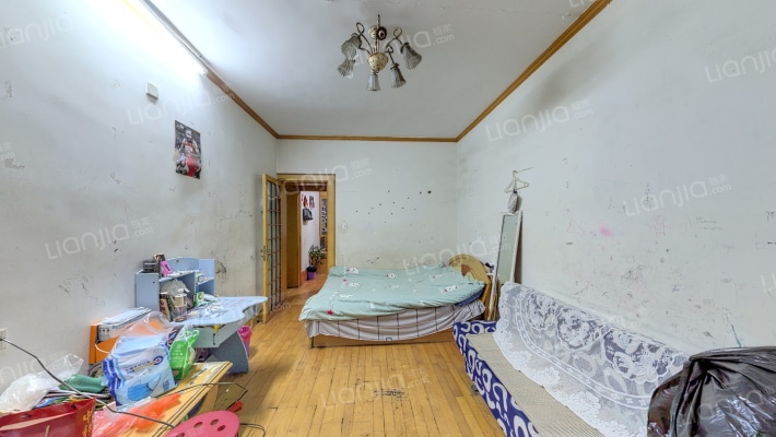 炼化小区二手房实景图