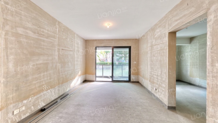 德信德商天骄之宸二手房实景图