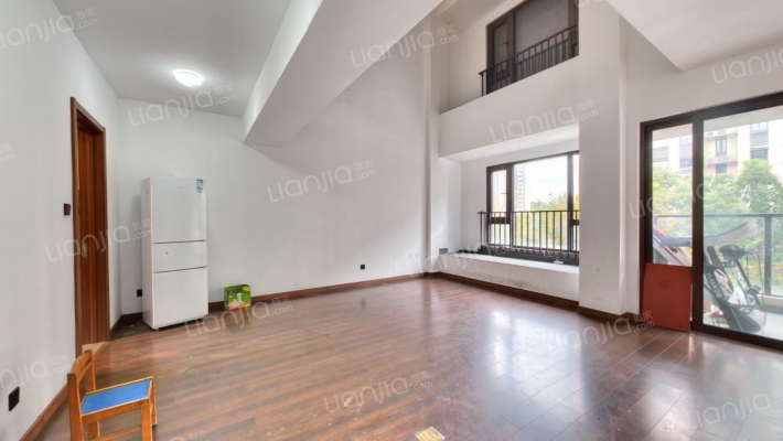 璞悦雅筑二手房实景图