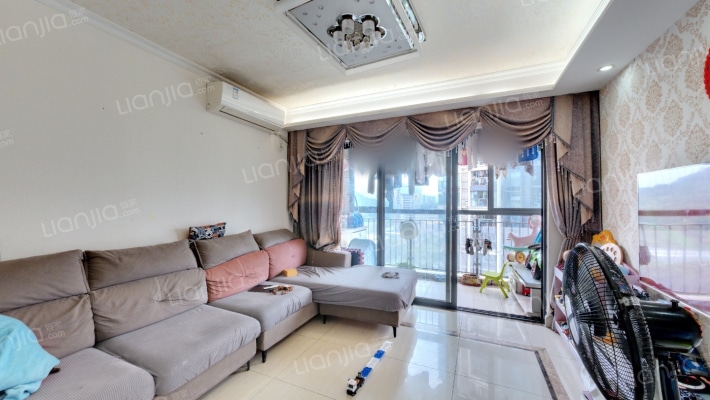 中海康城国际一期二手房实景图