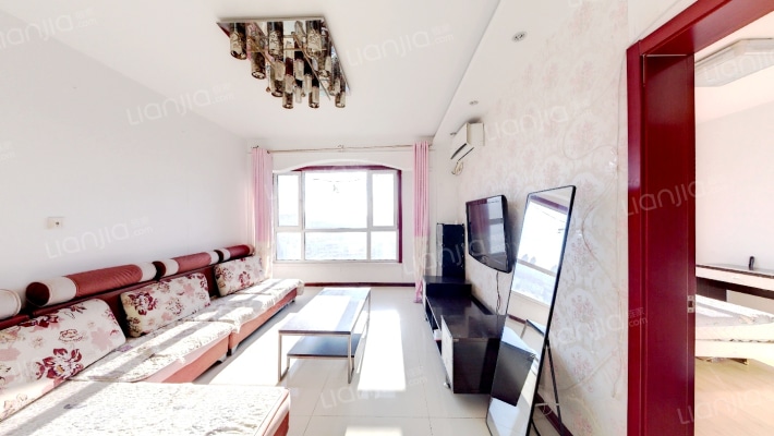 伴山人家二手房实景图