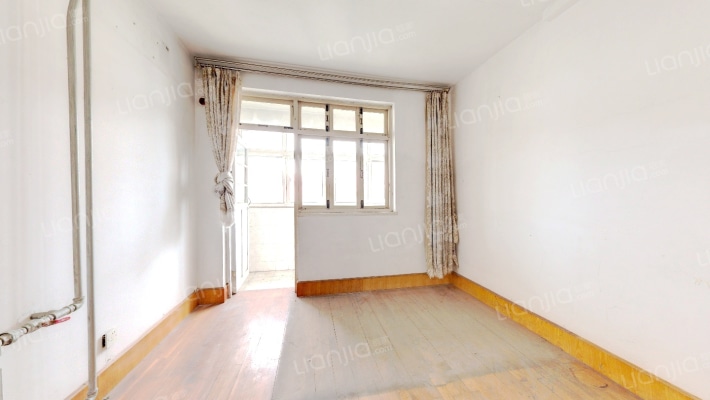 伏龙山二手房实景图