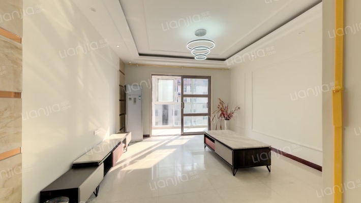 舒逸上苑二手房实景图