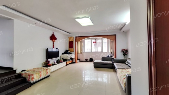 八字门邮政小区二手房实景图