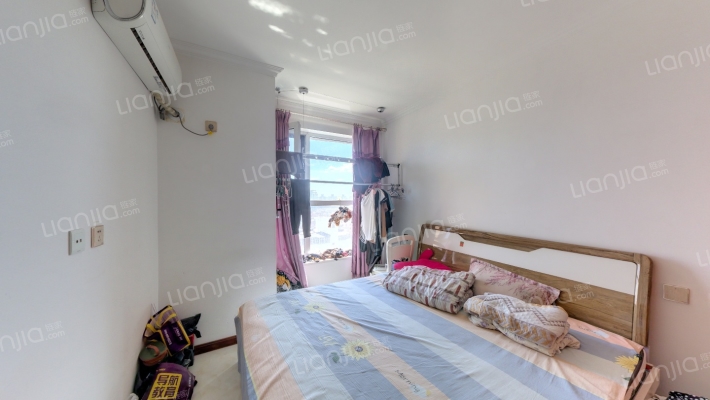 中瑞凌空里二手房实景图