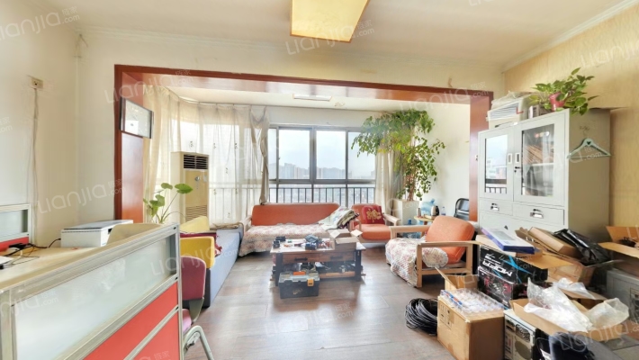 长城花苑二手房实景图