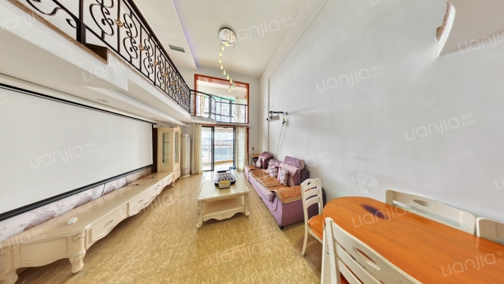 海湾华庭二手房实景图