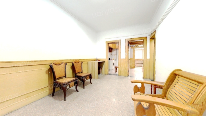 中级人民法院宿舍二手房实景图