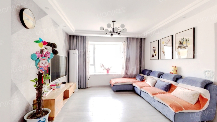 铂悦府二手房实景图