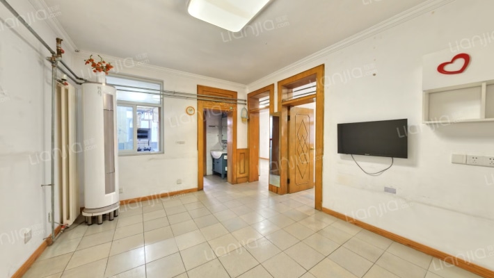 文化宫路18号二手房实景图