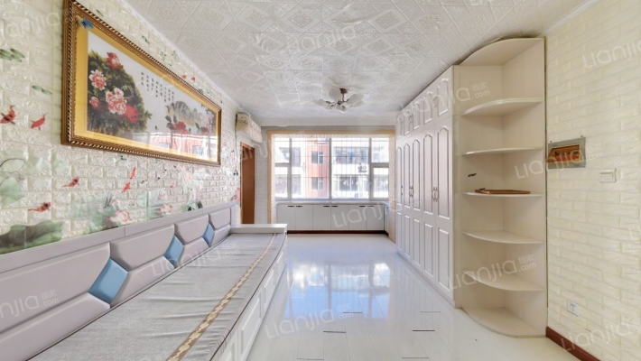 幸福一区北区二手房实景图