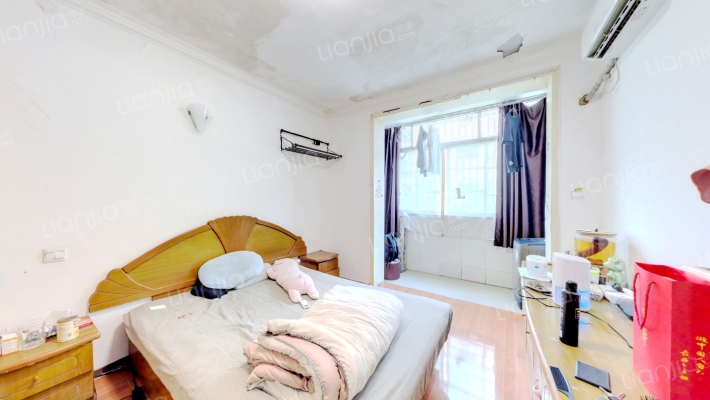 宝钢七村二手房实景图