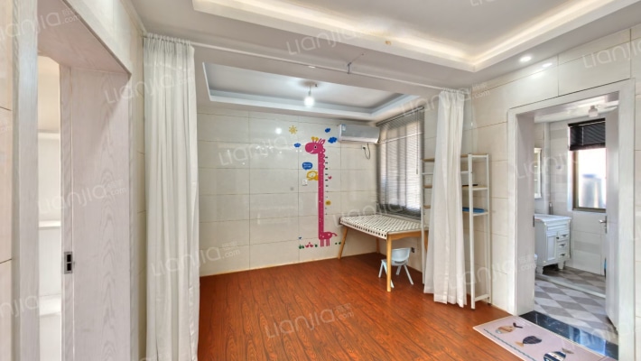 金山南区二手房实景图