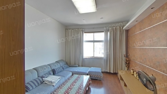 宏鑫世久花园二手房实景图