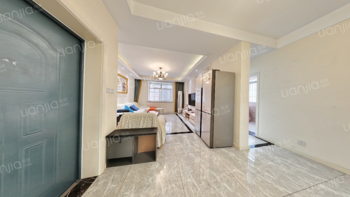 乐福西苑二手房实景图