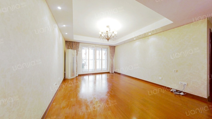 万科金品家园二手房实景图