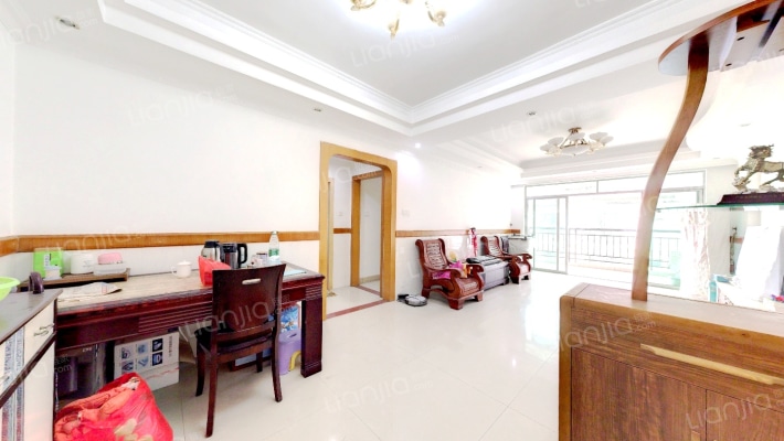 凌湖新苑二手房实景图