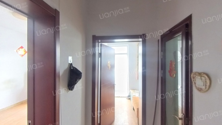 化工社区磷肥厂家属院二手房实景图