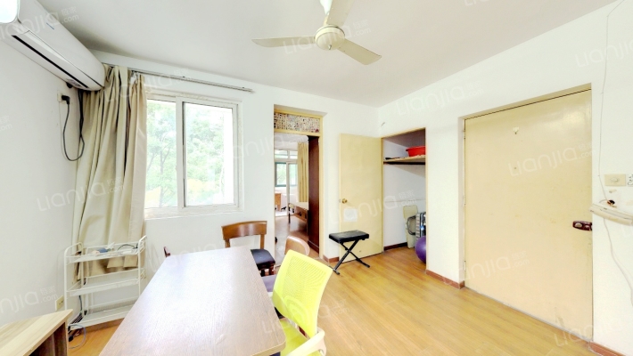 海桐小区二手房实景图