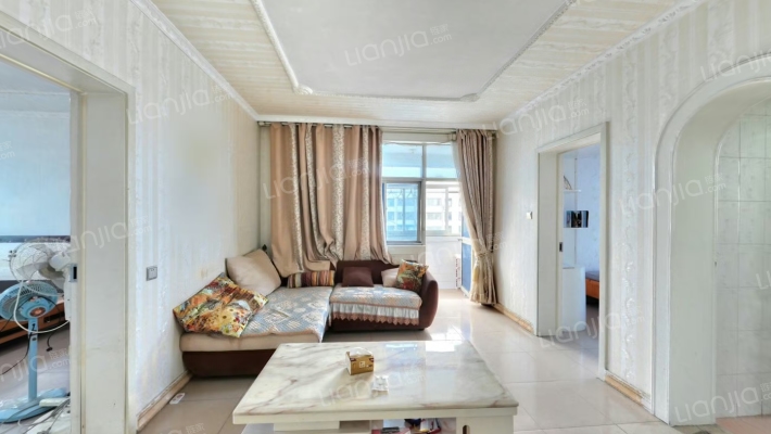 青丽阁二手房实景图